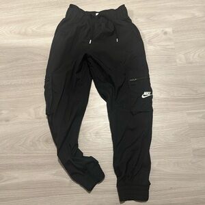 Nike warm up pants